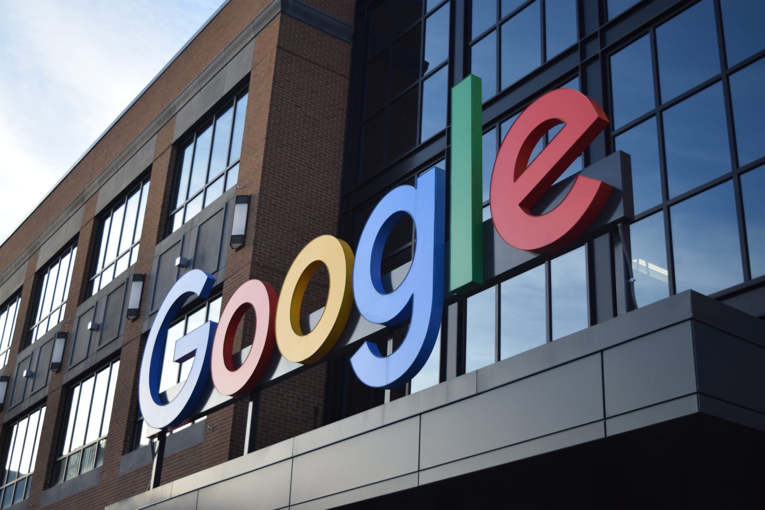 Google headquarters sign - thumbnail